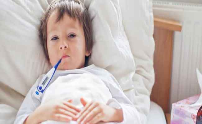 هذه العلاجات السريعة تفيد طفلكِ الذي يعاني من الزكام…!