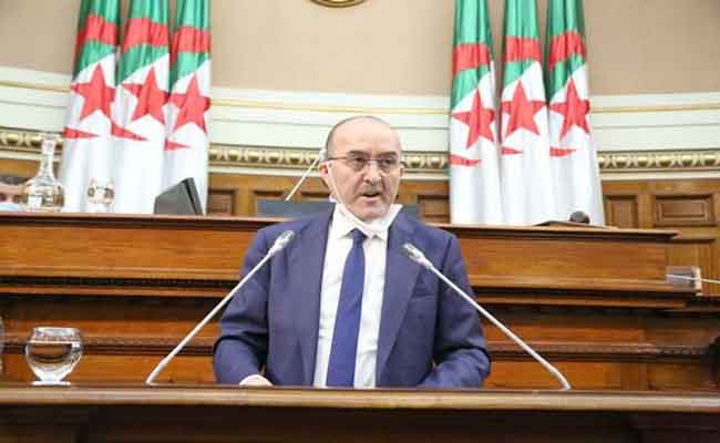 بلجود : الجماعات الاقليمية تشكل ”الحجر الأساسي لتنفيذ الأحكام الدستورية والفضاء المناسب لممارسة الديمقراطية”