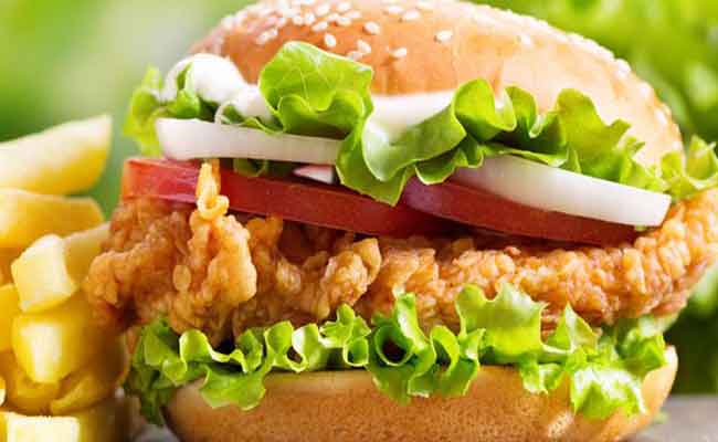 لعمل برجر دجاج دايت…اليكِ الطريقة الاسهل!