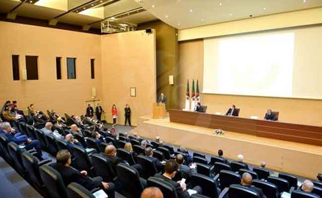 الخارجية تطلق ثلاث إجراءات رئيسية لتعزيز الدبلوماسية الإقتصادية الجزائرية