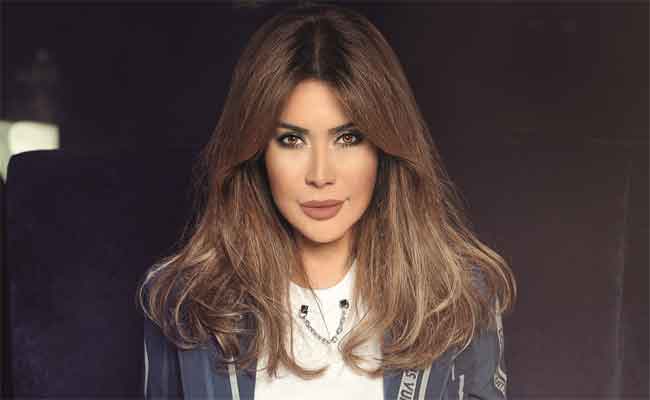 نوال الزغبي تغني باللهجة المصرية “عقلي وقف” و الكليب من توقيع فادي حداد…