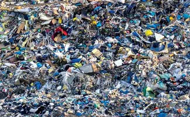 النفايات المنزلية “ستتجاوز ” 20 مليون طن سنة 2035 بالجزائر