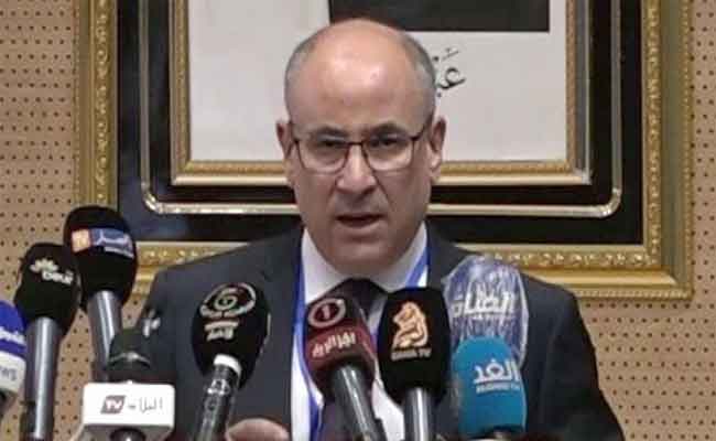 زيتوني : “حراك 22 فبراير 2019 المبارك قدم الكثير للجزائر بعد أن قادها إلى انتخابات رئاسية”