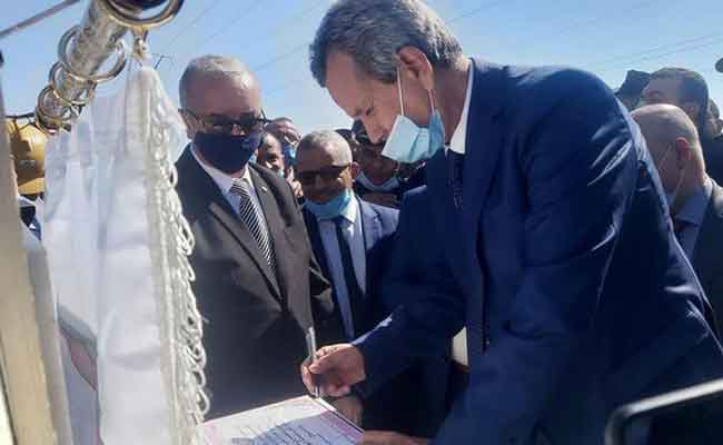 بن بوزيد يؤكد على ضرورة توسيع شبكة الهياكل الصحية “لضمان التكفل الأفضل بالمواطن”…