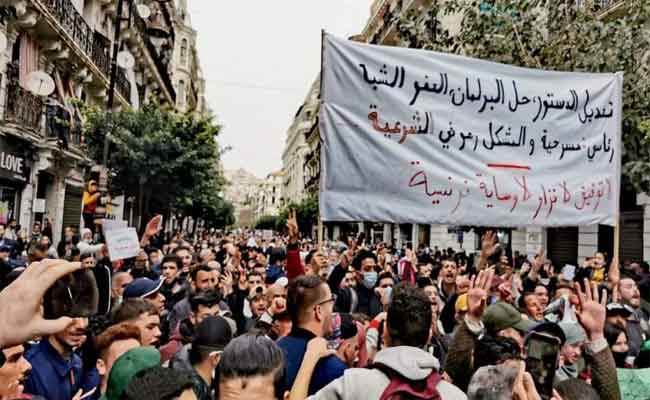 تجدد مسيرات الحراك الطلابي بالعاصمة لتجديد مطالب الحراك الشعبي