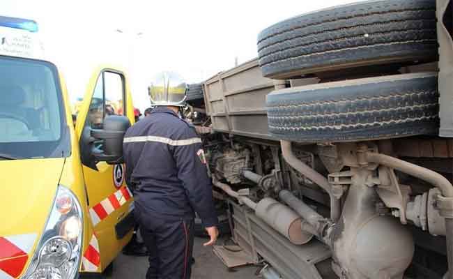 انقلاب حافلة لنقل العمال يخلف 10 جرحى بقسنطينة