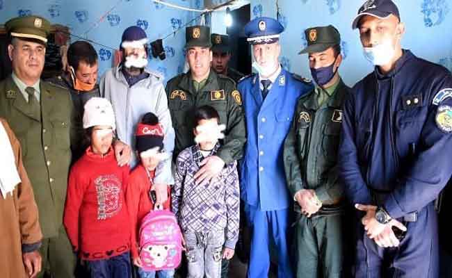 العثور على 3 أطفال مفقودين و إرجاعهم إلى عائلتهم بالنعامة