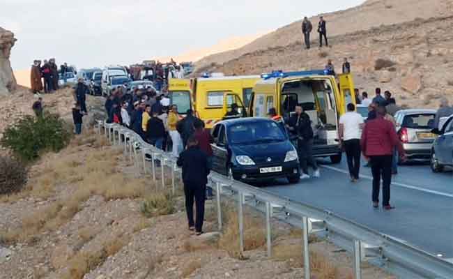 عدد ضحايا المجزرة المرورية مشونش ببسكرة يصل إلى 7 أشخاص