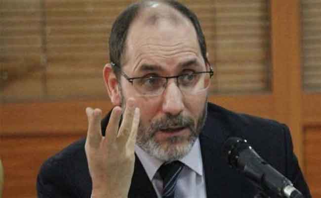 مقري يرد على اتهامه بـ”الاستلاء على قطعة أرضية”