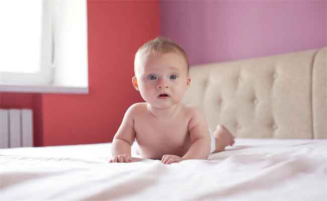 اذا كان نوم طفلكِ خفيف…اليكِ طرق التغلّب على هذه المشكلة!