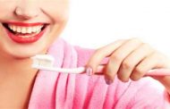 كيف تحافظين على سلامة اسنانكِ وتعتنين بها خلال الحمل؟