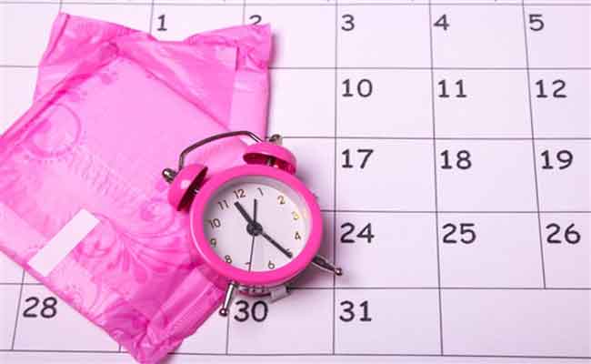 ما الذي تشير اليه التغيّرات في لون الحيض؟