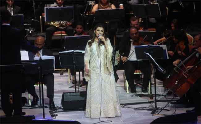 ماجدة الرومي تصدح بصوتها في قصر القبة بالقاهرة…