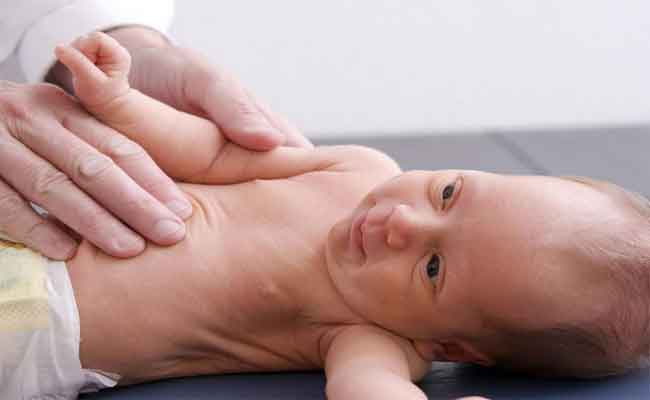 ما هي علامات اصابة طفلكِ بالجفاف؟