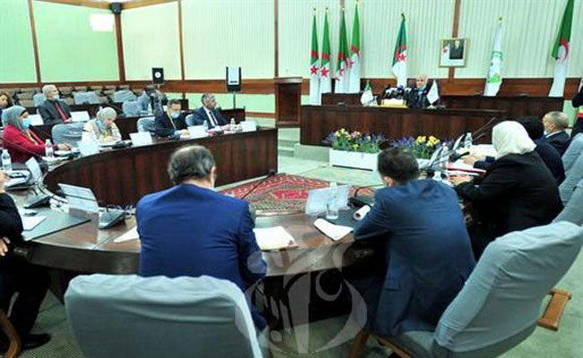 سلطة الانتخابات تنصب لجنتي مراقبة الحملة الانتخابية والدعاية في التشريعيات المقبلة