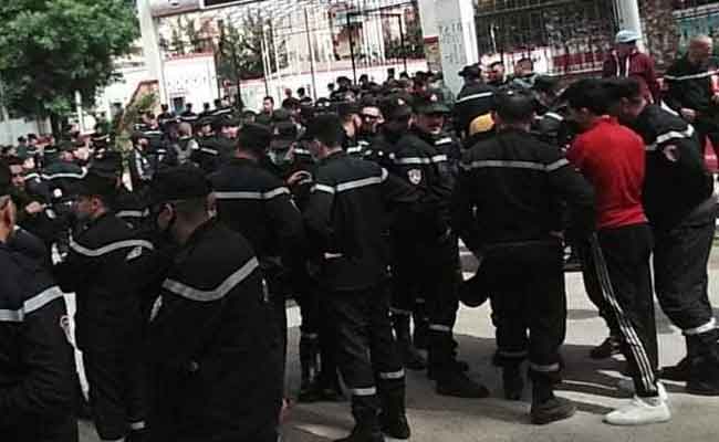 احتجاج أعوان الحماية المدنية