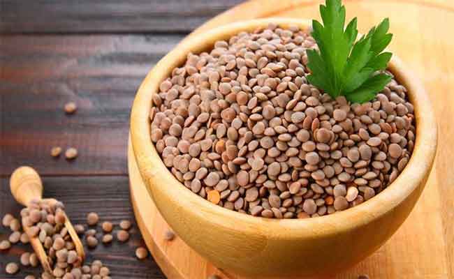 لماذا يُعتبر الافطار على العدس مفيداً من الناحية الصحيّة؟