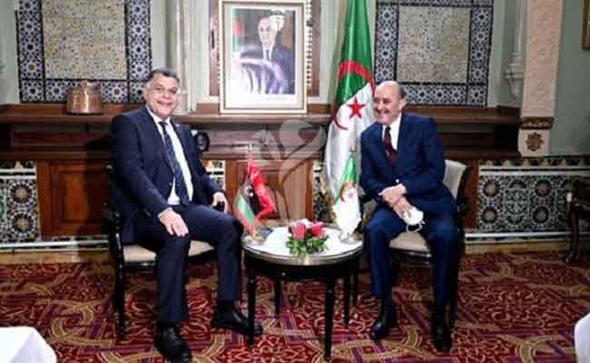 بلجود يجري محادثات مع نظيره الليبي…