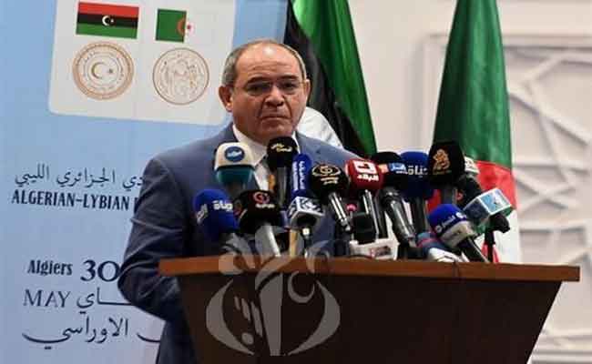 بوقدوم : “لم يكن ممكنا للجزائر و أختها الشقيقة ليبيا تمر بمحنتها الكبيرة أن تقف موضع المتفرج”