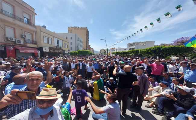 الحراك الشعبي في جمعته الـ118 : الشعب يتحدى الإنزالات الأمنية و الاعتقالات