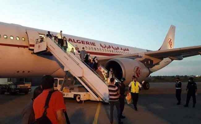 إعلان الخطوط الجوية الجزائرية عن برنامج رحلاتها و  أسعار التذاكر