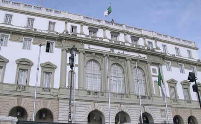 إدانة مجلس الأمة للإنتهاكات الوحشية للكيان الصهيوني ضد المدنيين الفلسطينيين في القدس المحتلة