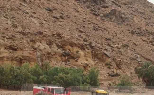 مصرع طفل جرفته المياه و إنقاذ 4 أشخاص في بسكرة