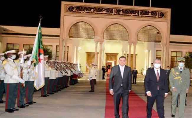 رئيس حكومة الوحدة الوطنية الليبية يغادر الجزائر بعد زيارة امتدت ليومين