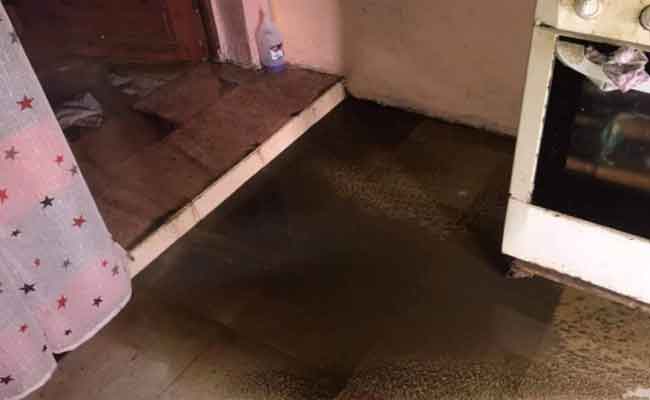 العفن يدفع سكان الأقبية بحي بومعزة بالمقرية بالعاصمة إلى المطالبة بترحيلهم