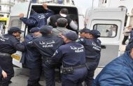 فضيحة في الجزائر الدولة (المسلمة العربية ) تم محاكمة 120 معتقل بسبب تعاطفهم مع فلسطين