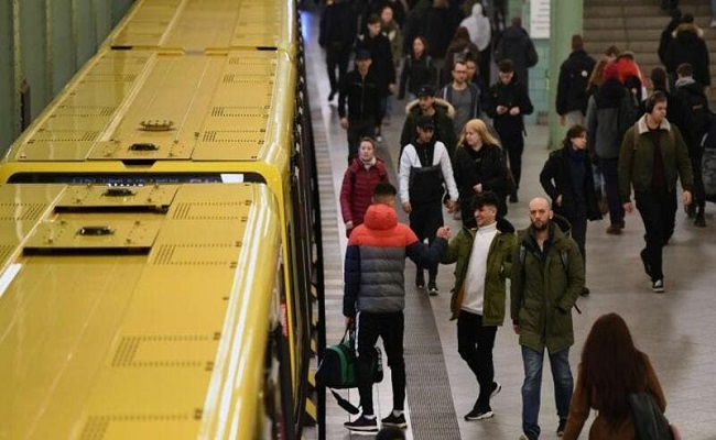 إصابة 4 أشخاص إثر هجوم بسكين في محطة قطارات ببرلين