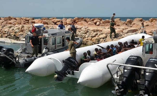 إنقاذ 117 مهاجر غير شرعي بسواحل تونس