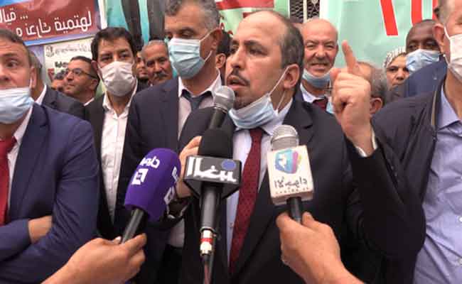 بعجي يصف المناضلين الذي ترشحوا أحرارا أو في قوائم حزبية بـ”المرتدين”