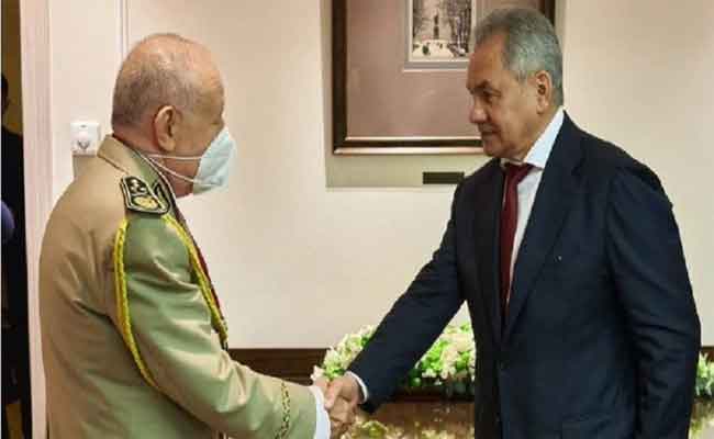 شنقريحة: “الجزائر ممتنة لروسيا لتعزيزها إمكانات القوات المسلحة في البلاد”…