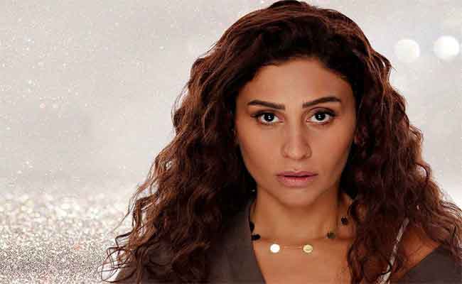 دينا الشربيني بطلة “حامل اللقب” أمام هشام ماجد بعد انتهائها من “الزيارة”…