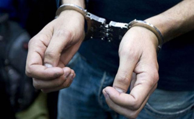 الأمن يطيح بشبكة تحترف المتاجرة بالأسلحة النارية بتيارت…