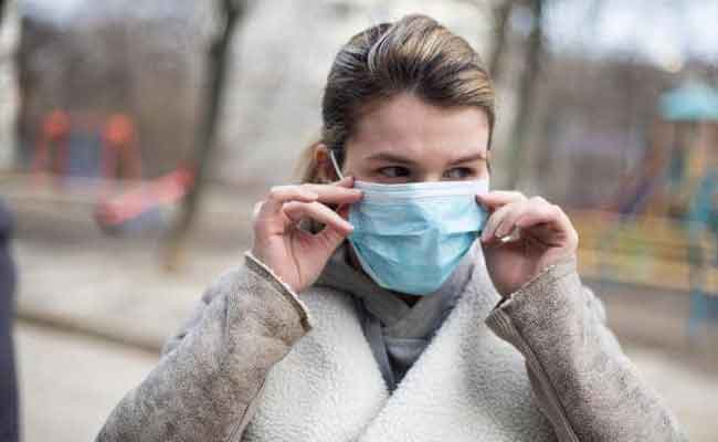 هل من الآمن إزالة الكمامة في الهواء الطلق؟