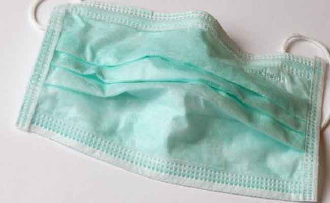 بعد استخدامها…ما هو الوقت المناسب لتغيير الكمامة الطبية؟