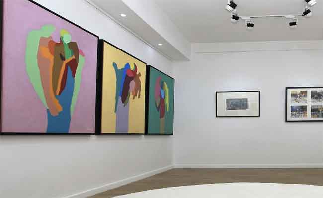 معرض فني افتراضي تحت شعار” البسمة” من تنظيم الديوانية للفنون على منصة “أرتسي”…