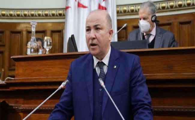 تعيين أيمن بن عبد الرحمان وزيرا أول