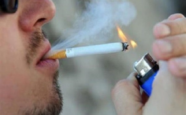 بسبب التدخين 3 آلاف حالة وفاة بسرطان الرئة سنويا بالجزائر