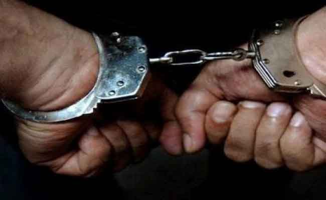 الإطاحة بكهل و ابنه القاصر أنشأ ورشة لتزوير الدينار بسعيدة