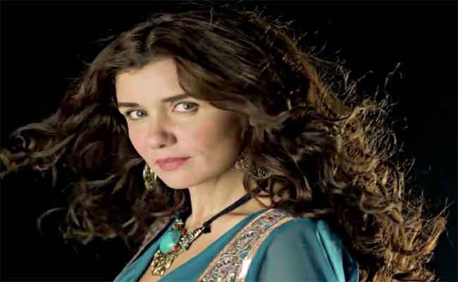 غادة عادل بطلة “أنا بابا يلا” على الشاشة الكبيرة خلال موسم رأس السنة المقبل…