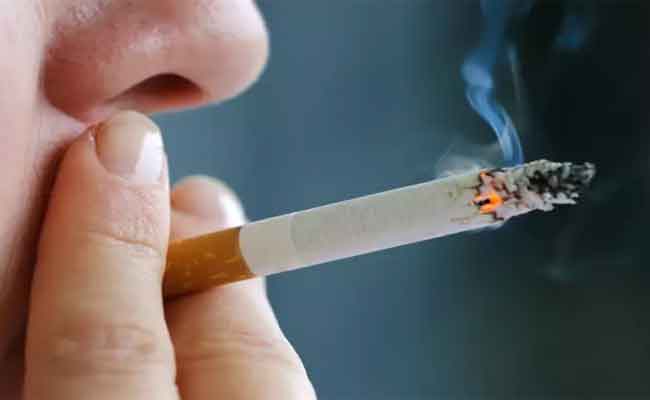 هل من الآمن التدخين بعد تلقي لقاح كورونا؟