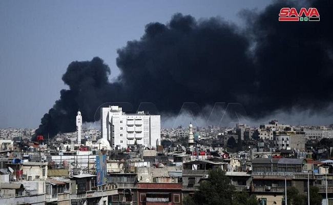 في سوريا حريق كبير يلتهم منطقة صناعية