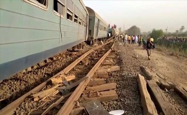 إصابات إثر حادث قطار بمصر