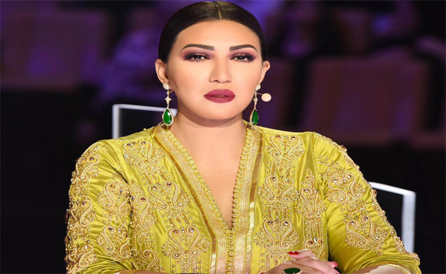 أسماء لمنور تروج لعملها الخليجي “أنا لو” مع روتانا…