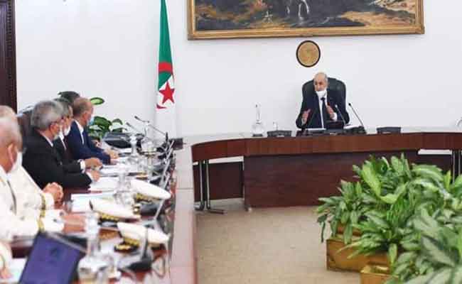 النص الكامل لبيان الاجتماع الاستثنائي لمجلس الوزراء