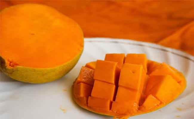 كيف تستفيد الحامل من تناول المانغو؟