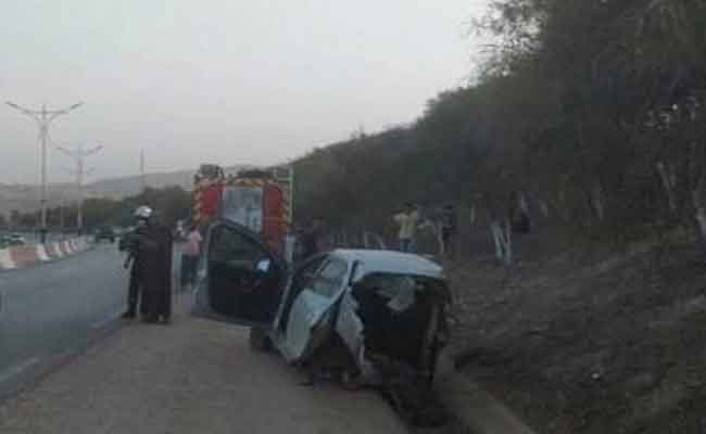 انحراف سيارة يخلف مقتل رضيع و جرح رعية مالية و زوجته بالشلف